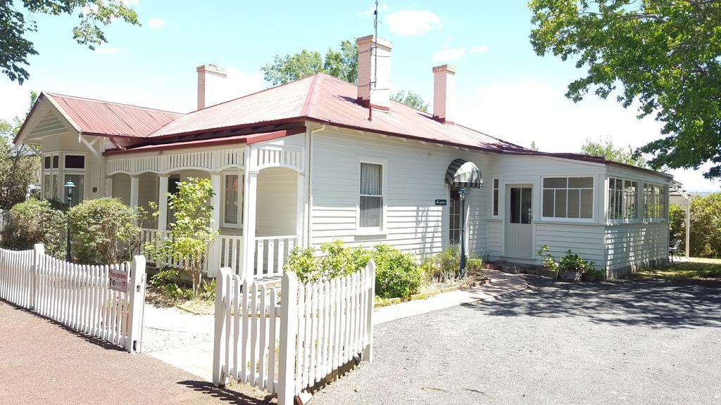 Ross B&B Accommodation Exterior photo