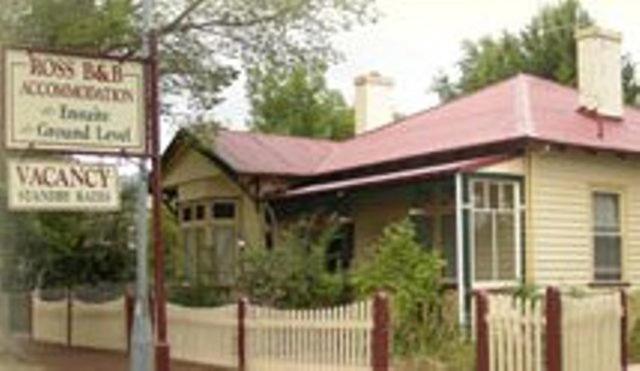 Ross B&B Accommodation Exterior photo