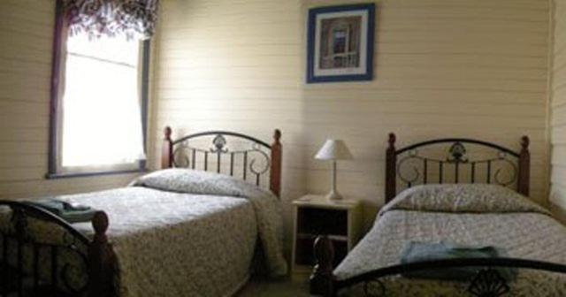 Ross B&B Accommodation Exterior photo
